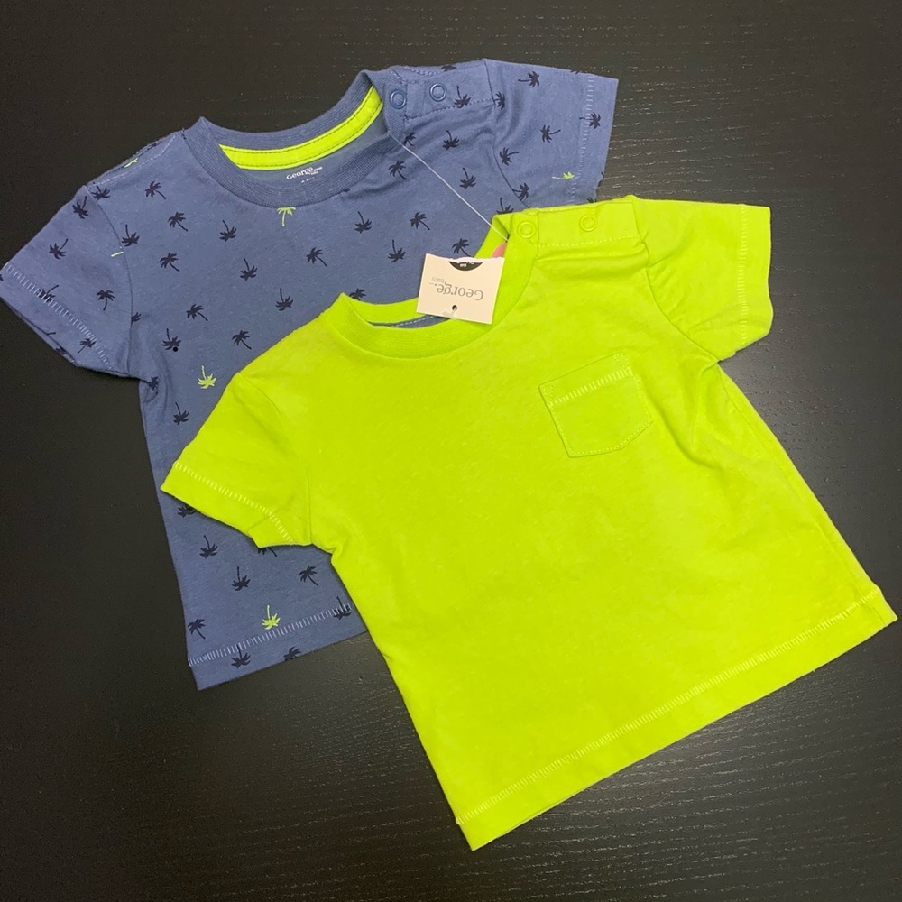 ⭐️2/$8.00⭐️—Blue and Green T-Shirts (0-3m)